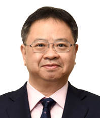 Professor <br> Yu Ching Man
